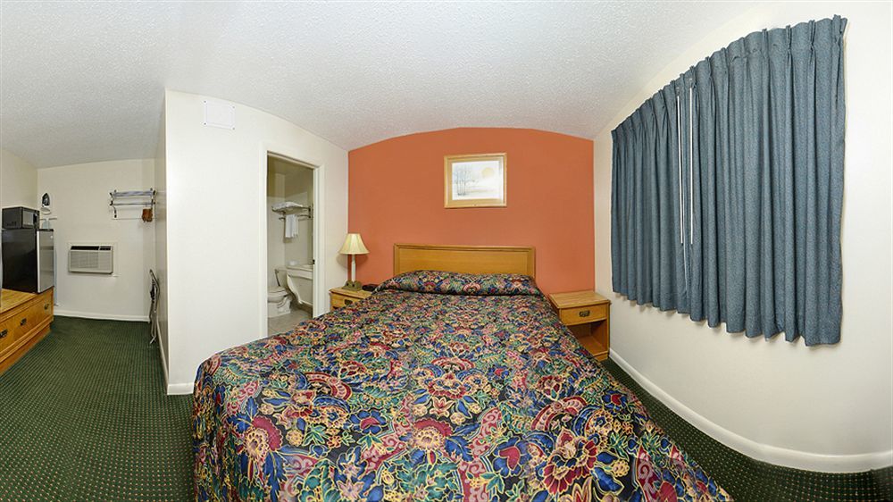 Best Way Inn Middlefield Esterno foto